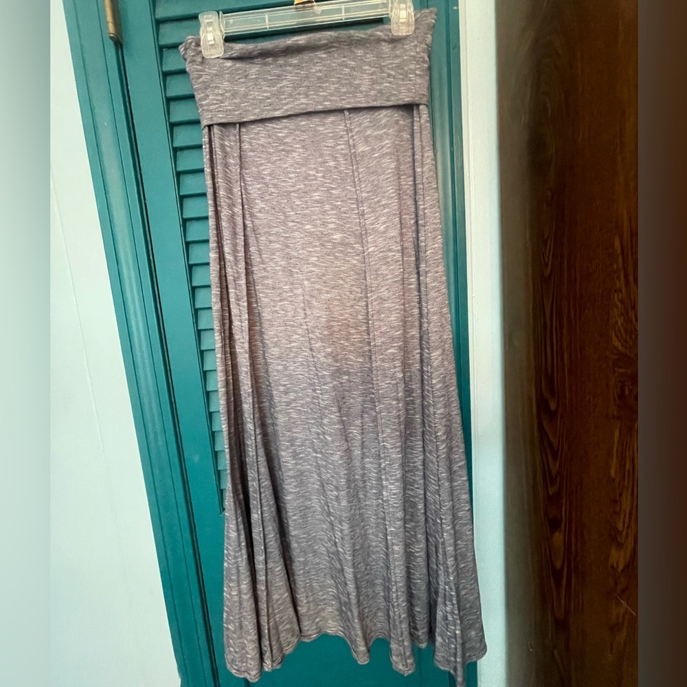 Super soft maxi skirt